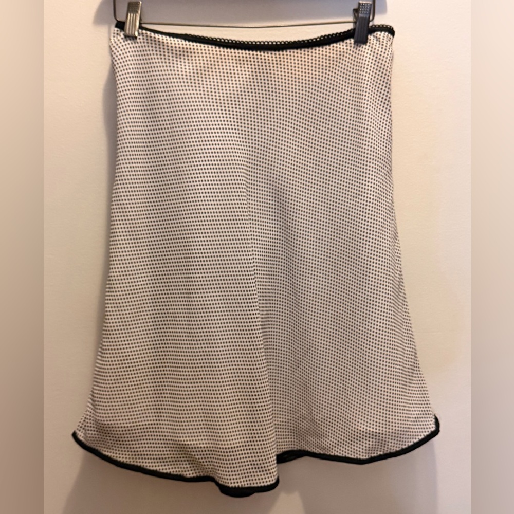Elegant Black and White Polka Dot Women's Skirt